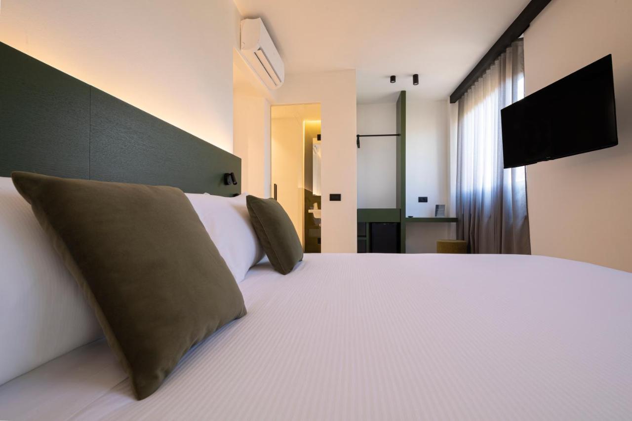 The City Hotel Ancona Exteriör bild